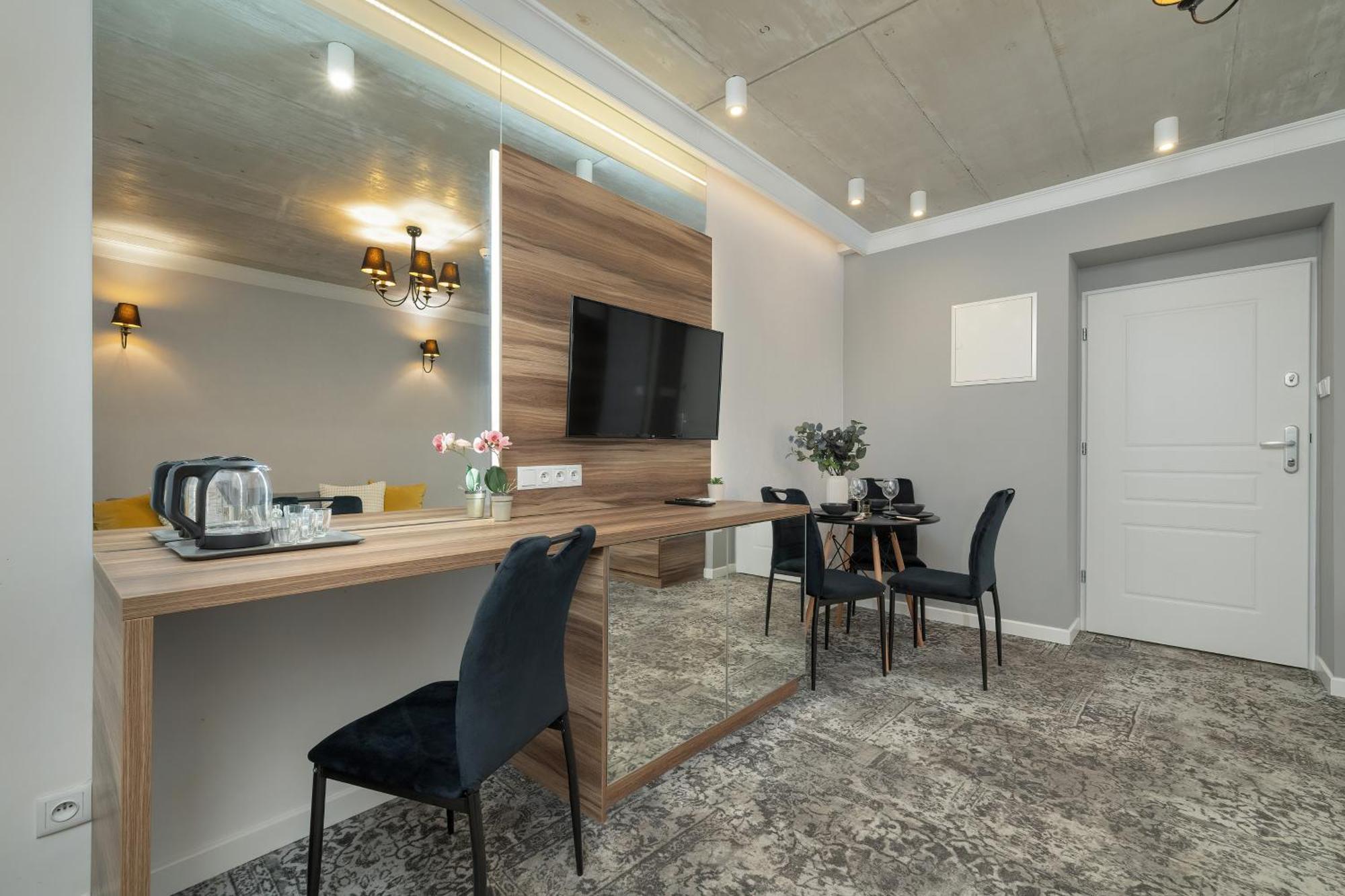 Modern & Comfy Apartment Rakowicka 6 Cracow By Renters Cracovia Exterior foto
